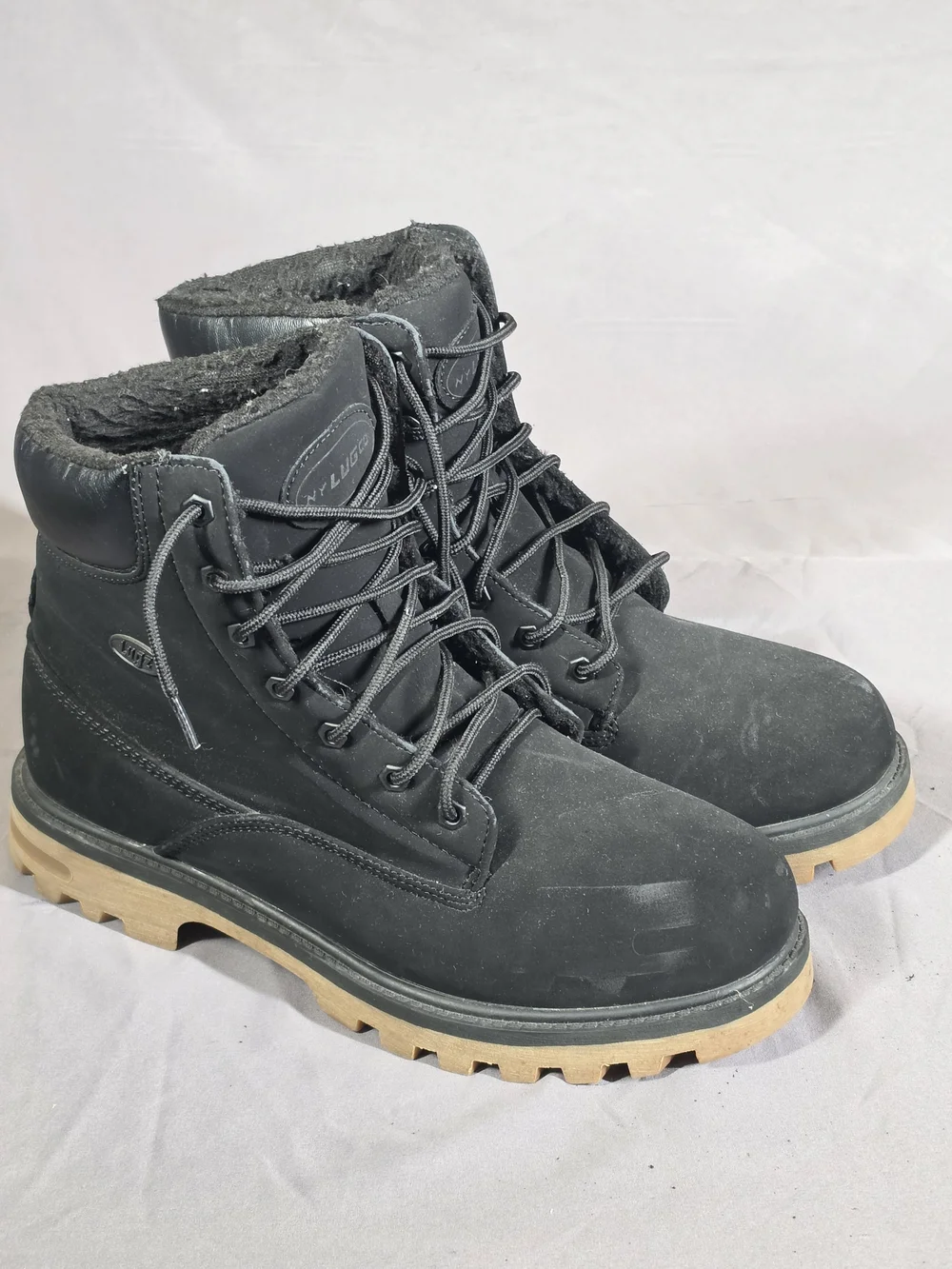Lugz Men’s 10.5 Black Faux Fur Lined Work Boots Gum Lug Sole Winter Y2K